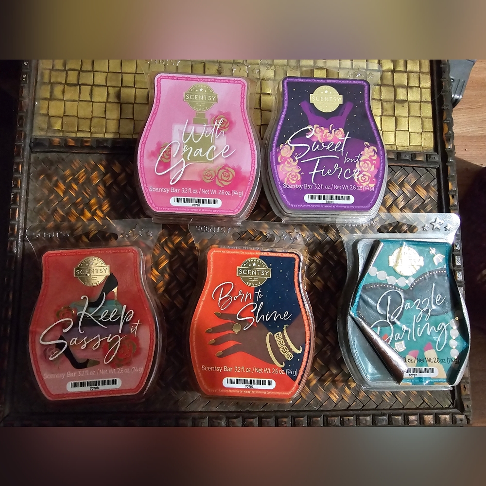 Glamorous You! Wax Collection